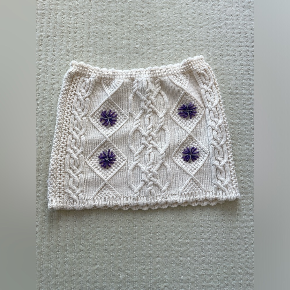 ZARA Cream Knit top with Beaded Flowers